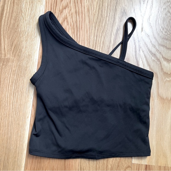 All in Motion Everyday Soft Cropped Tank Top. Like NEW! - Picture 1 of 4